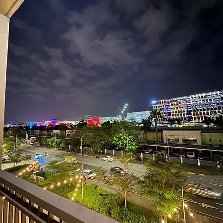 Condotel At Shore Residences In Sm Moa, Smx, Arena Near Airport