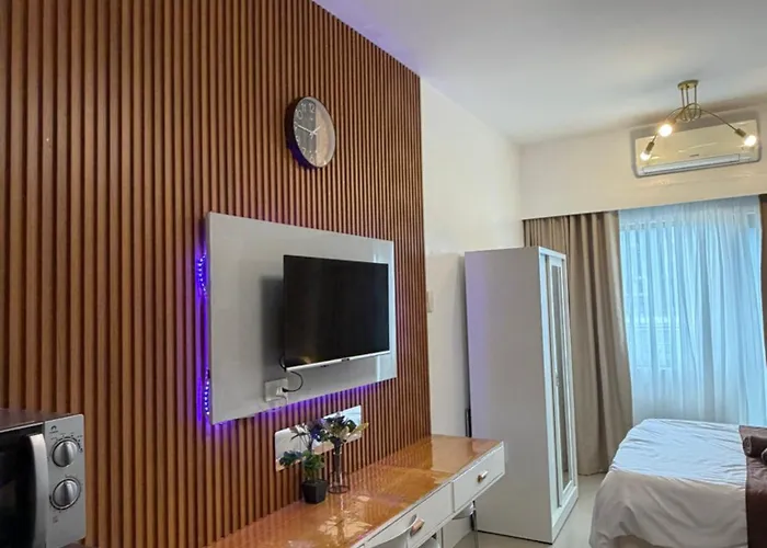 Condotel At Shore Residences In Sm Moa, Smx, Arena Near Airport 3* Manille
